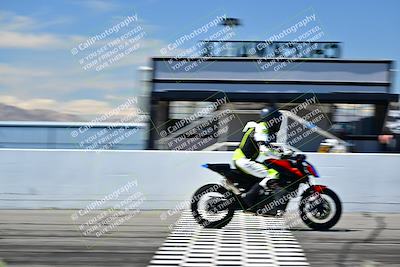 media/Mar-25-2024-Moto Forza (Mon) [[8d4319bd68]]/4-Novice Group/Session 4 Front Straight Speed Pans/